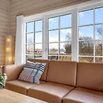 Zisan - 1-1km From The Sea By Interhome *