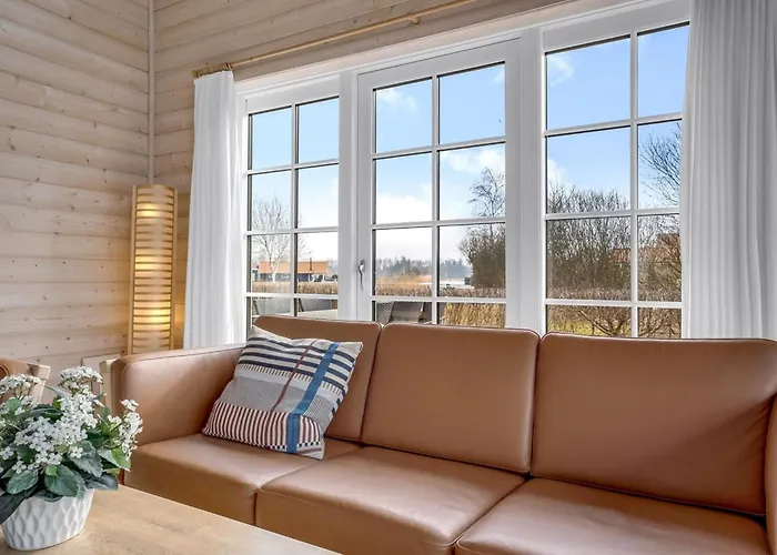 Zisan - 1-1km From The Sea By Interhome *